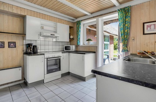 Blavand House | Lovely home in Blåvand with sauna