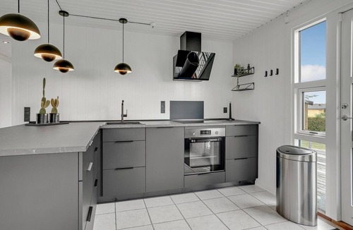 Skastrup Strand House | Lovely home in Bogense with WiFi