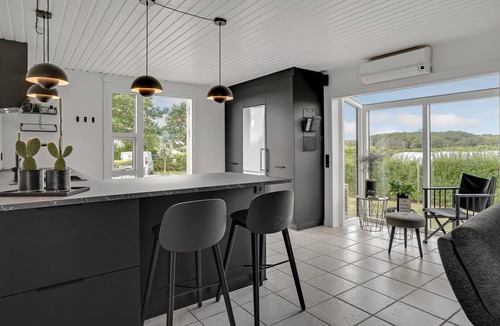 Skastrup Strand House | Lovely home in Bogense with WiFi