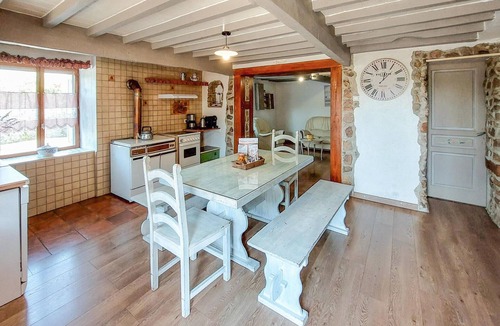 Champoly House | Lovely home in Champoly with WiFi