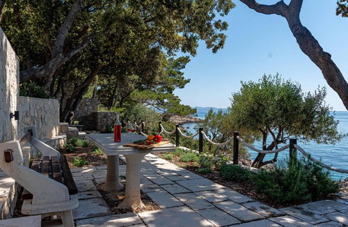 Orebic House | Lovely home in Dingac