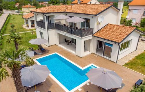 Sarsoni House | Lovely Home In Drazice