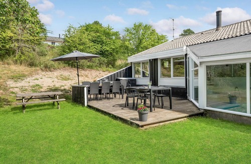 Handrup House | Lovely home in Ebeltoft with sauna