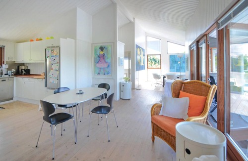 Handrup Strand House | Lovely home in Ebeltoft with WiFi