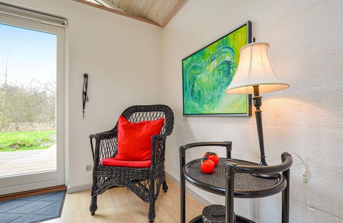 Egsmark Strand House | Lovely home in Ebeltoft with WiFi