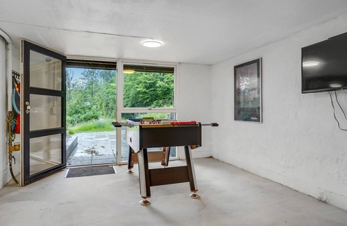 Handrup Strand House | Lovely home in Ebeltoft with WiFi