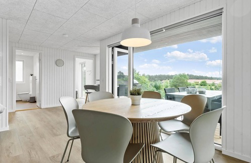 Syddjurs Kommune House | Lovely home in Ebeltoft with WiFi