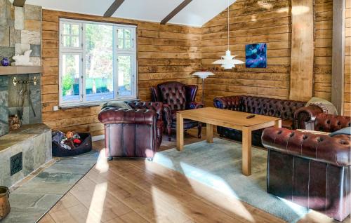 Øksenmølle House | Lovely Home In Ebeltoft