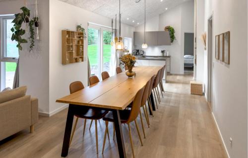 Femmøller House | Lovely Home In Ebeltoft