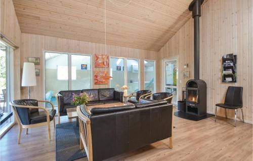 Vibæk Strand House | Lovely Home In Ebeltoft With Sauna