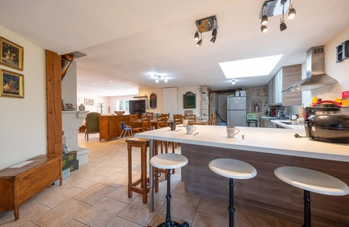 Escles House | Lovely home in Escles with kitchen