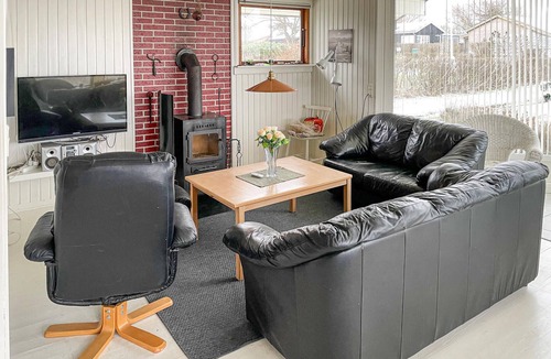 Faaborg House | Lovely home in Faaborg with sauna