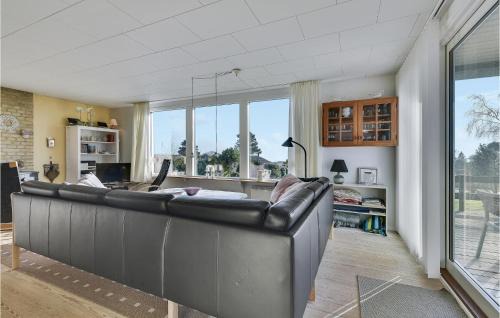 Bøjden House | Lovely Home In Faaborg With House Sea View