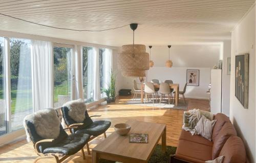 Gedser House | Lovely Home In Gedser With Wifi
