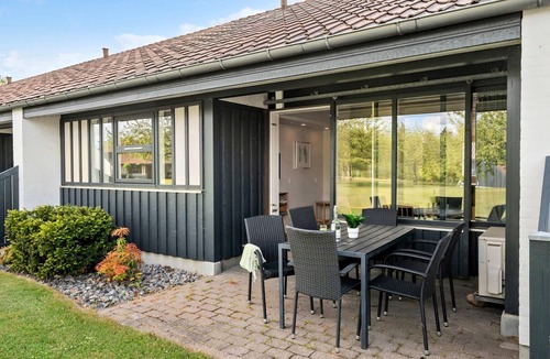 Gjern House | Lovely home in Gjern with sauna