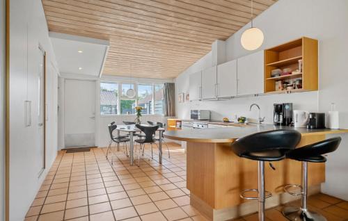 Gjern House | Lovely Home In Gjern With Sauna