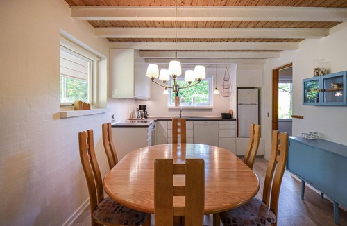 Fjellerup Strand House | Lovely home in Glesborg with WiFi