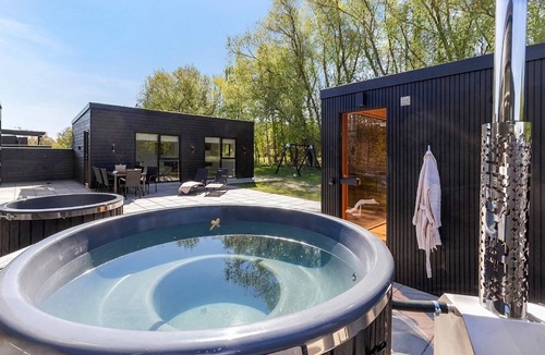 Fjellerup Strand House | Lovely home in Glesborg with sauna