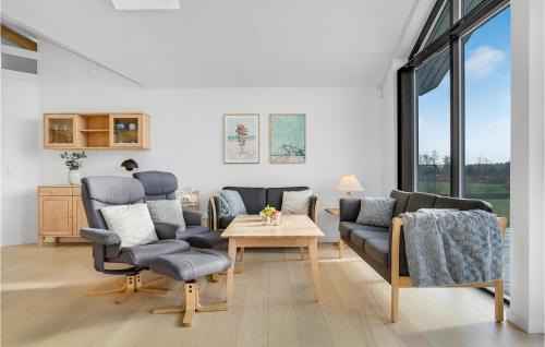 Fjellerup Strand House | Lovely Home In Glesborg With Sauna