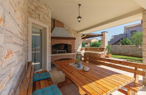 Gajana House | Lovely home in Golubovo