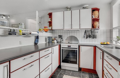 Grlev House | Lovely home in Gørlev with kitchen
