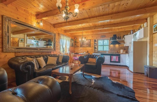 Lovinac House | Lovely home in Gospic