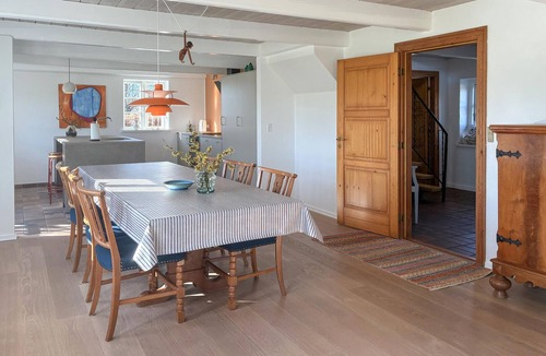 Gram House | Lovely home in Gram with WiFi