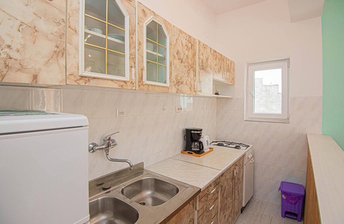 Grebastica House | Lovely home in Grebastica with house sea view