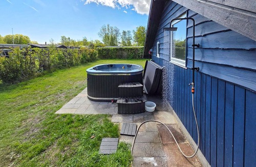 Grena Strand House | Lovely home in Grenaa with sauna