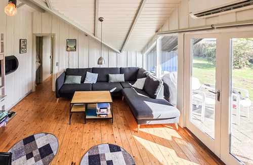 Grena Strand House | Lovely home in Grenaa with sauna