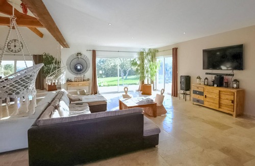 Grignan House | Lovely home in Grignan with private swimming pool, can be inside or outside