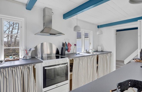 Gudhjem House | Lovely home in Gudhjem with WiFi