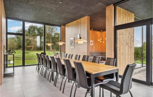 Hojslev House | Lovely Home In Højslev With Sauna