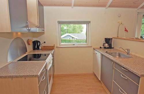 Kelstrup Strand House | Lovely home in Haderslev with kitchen