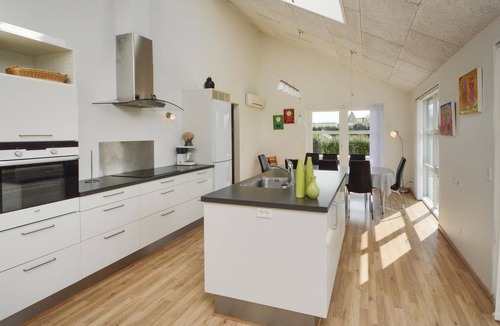 Flovt Strand House | Lovely home in Haderslev with sauna