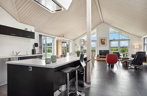 Oster Hurup House | Lovely home in Hadsund with sauna