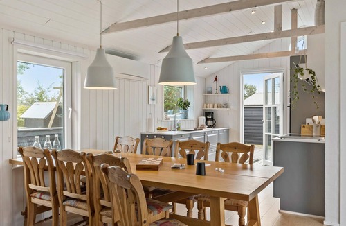 Oster Hurup House | Lovely home in Hadsund with kitchen