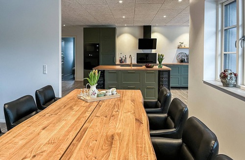 Oster Hurup House | Lovely home in Hadsund with sauna