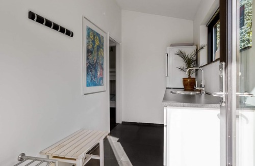 Hou House | Lovely home in Hals with sauna