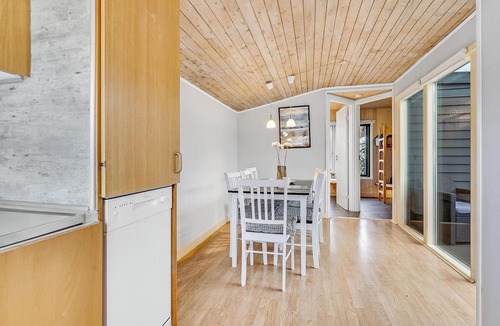 Hanstholm House | Lovely home in Hanstholm with kitchen