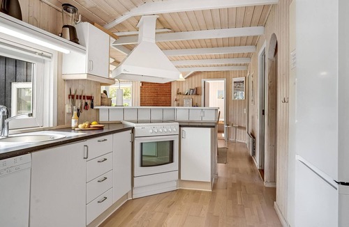 Hejlsminde House | Lovely home in Hejls with sauna