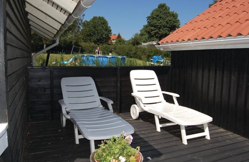 Hejlsminde Strand House | Lovely home in Hejls with sauna