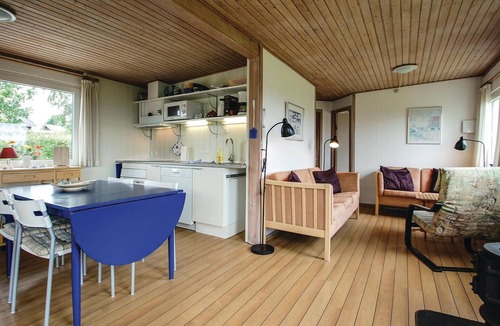Hejlsminde Strand House | Lovely home in Hejls with WiFi