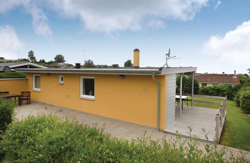 Hejlsminde Strand House | Lovely home in Hejls with WiFi