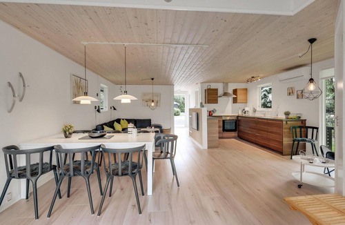 Bork Havn House | Lovely home in Hemmet with house a panoramic view