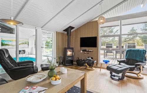 Lonstrup House | Lovely Home In Hjørring With Sauna