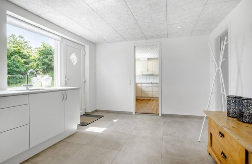 Hojslev House | Lovely home in Højslev with WiFi