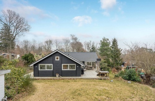 Hornbaek House | Lovely home in Hornbæk with WiFi
