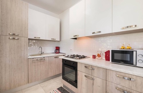 Glina House | Lovely home in Pokupska Slatina with WiFi
