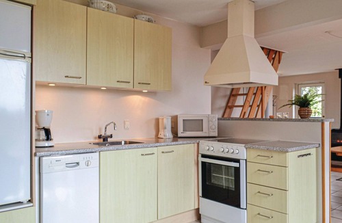 Hvide Sande House | Lovely home in Hvide Sande with sauna